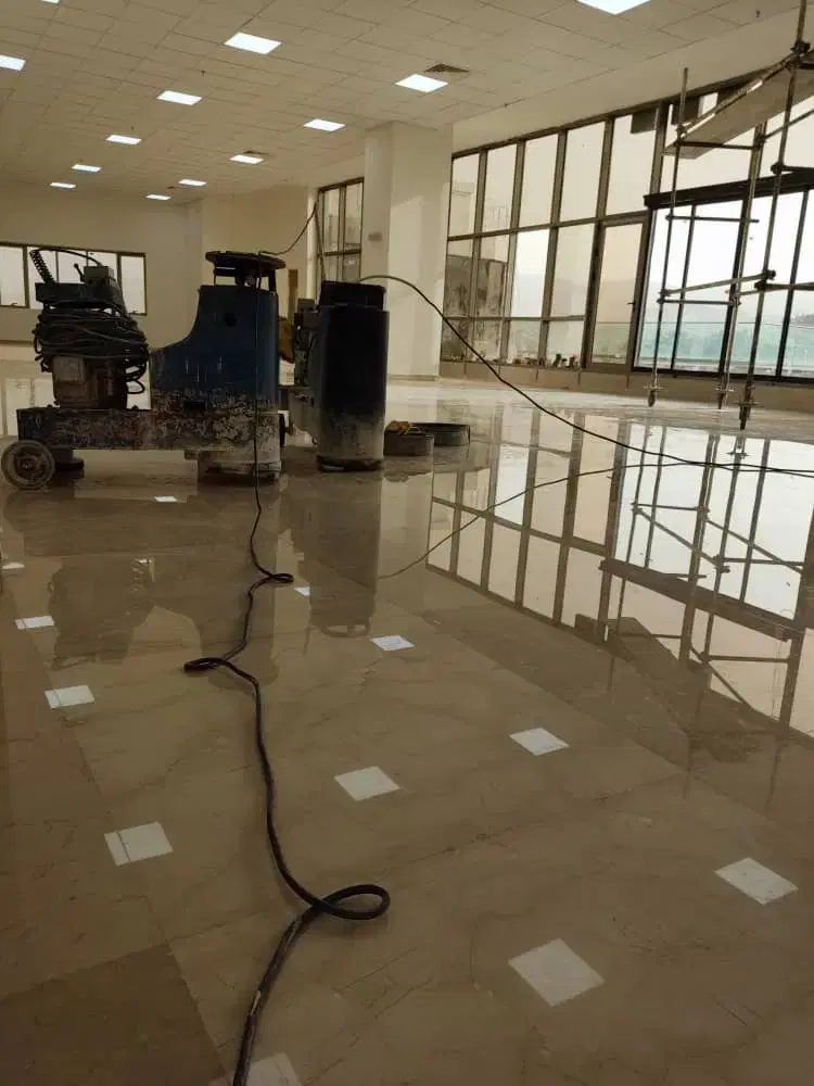 کفسابی فریدونکنار | سنگسابی فریدونکنار با کیفیت حرفه‌ای و براقیت ماندگار